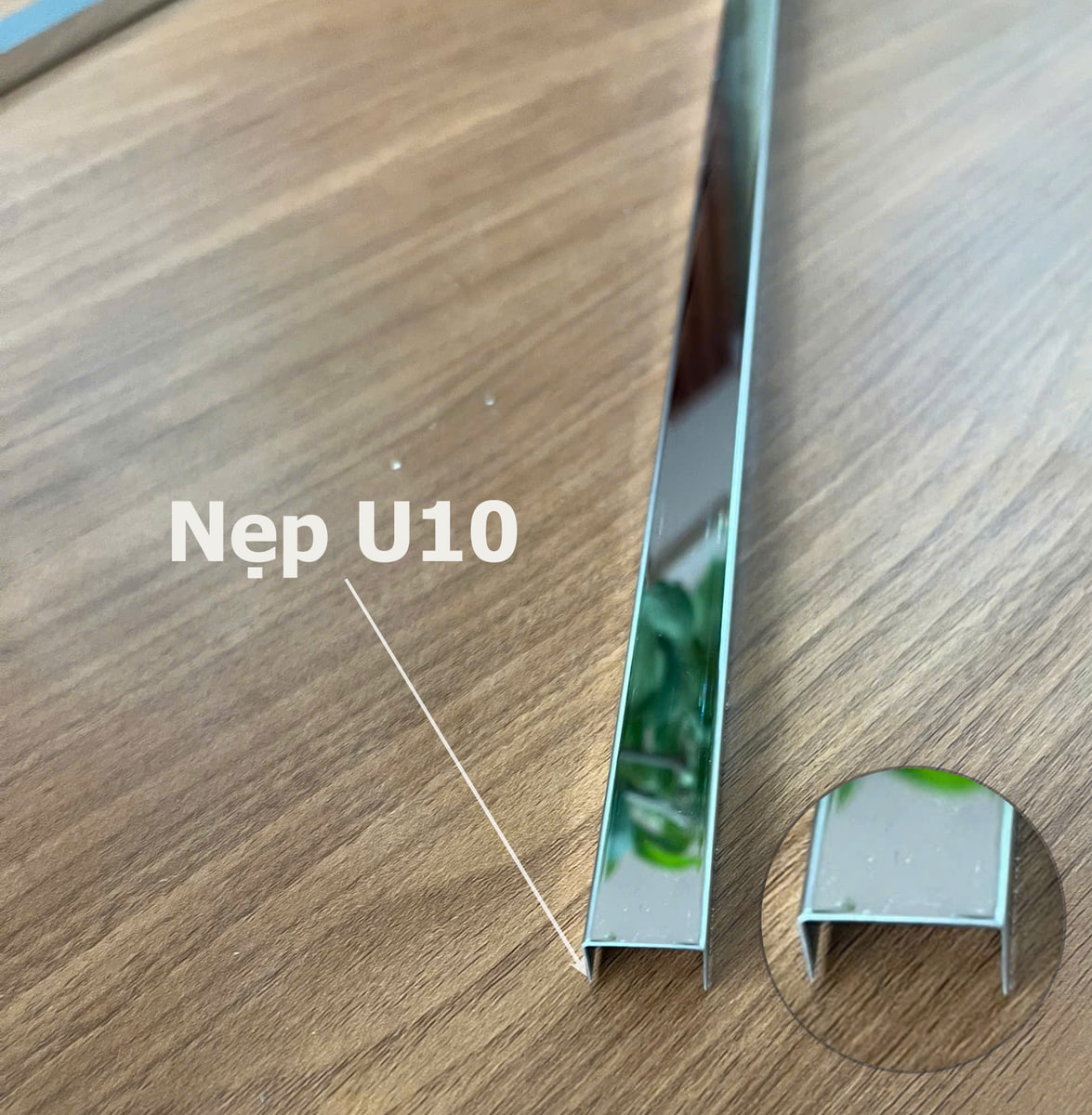 Nẹp U10 hiển thị trọn profile
