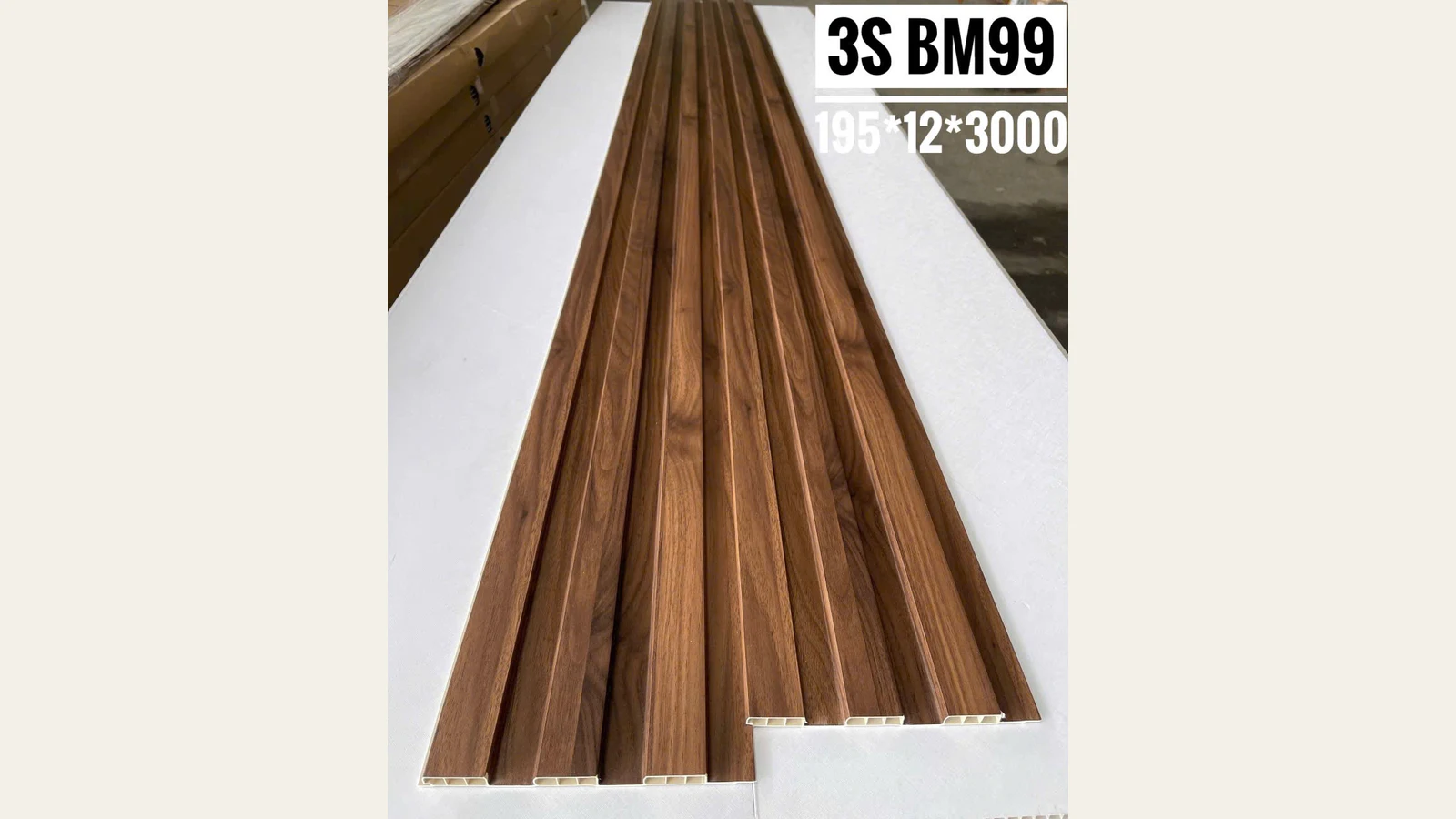 Lam sóng nội thất 3 sóng 195 × 12 × 3.000 mm, bề mặt BM99