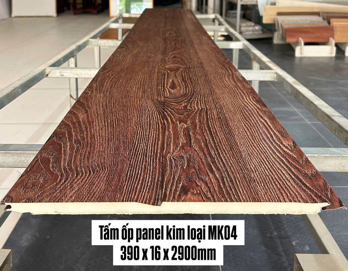 Bề mặt 04: Vân gỗ tông nâu đỏ