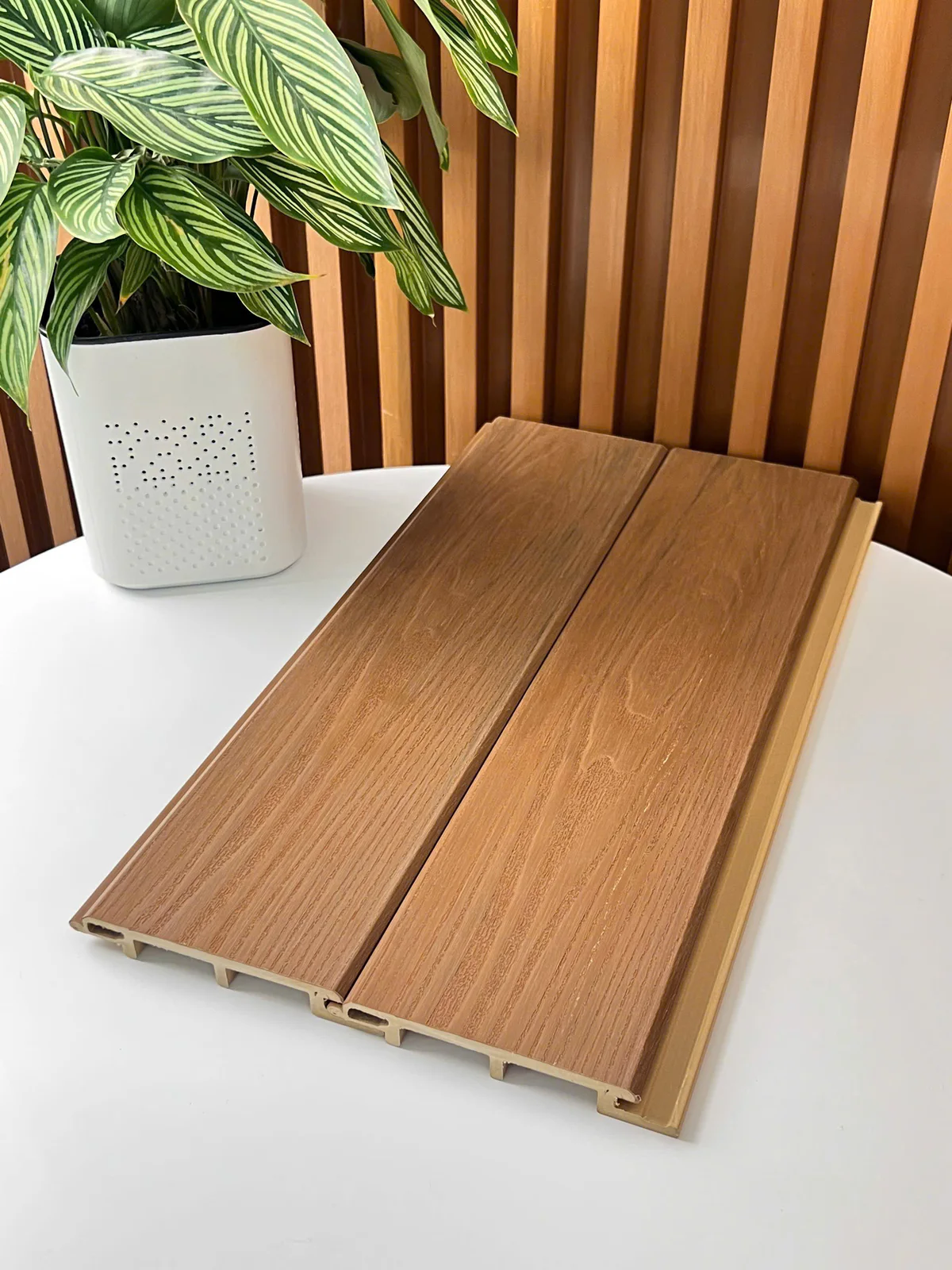 Ảnh sản phẩm tấm ốp 1 sóng phủ ASA quy cách 118 × 16 × 3.000 mm