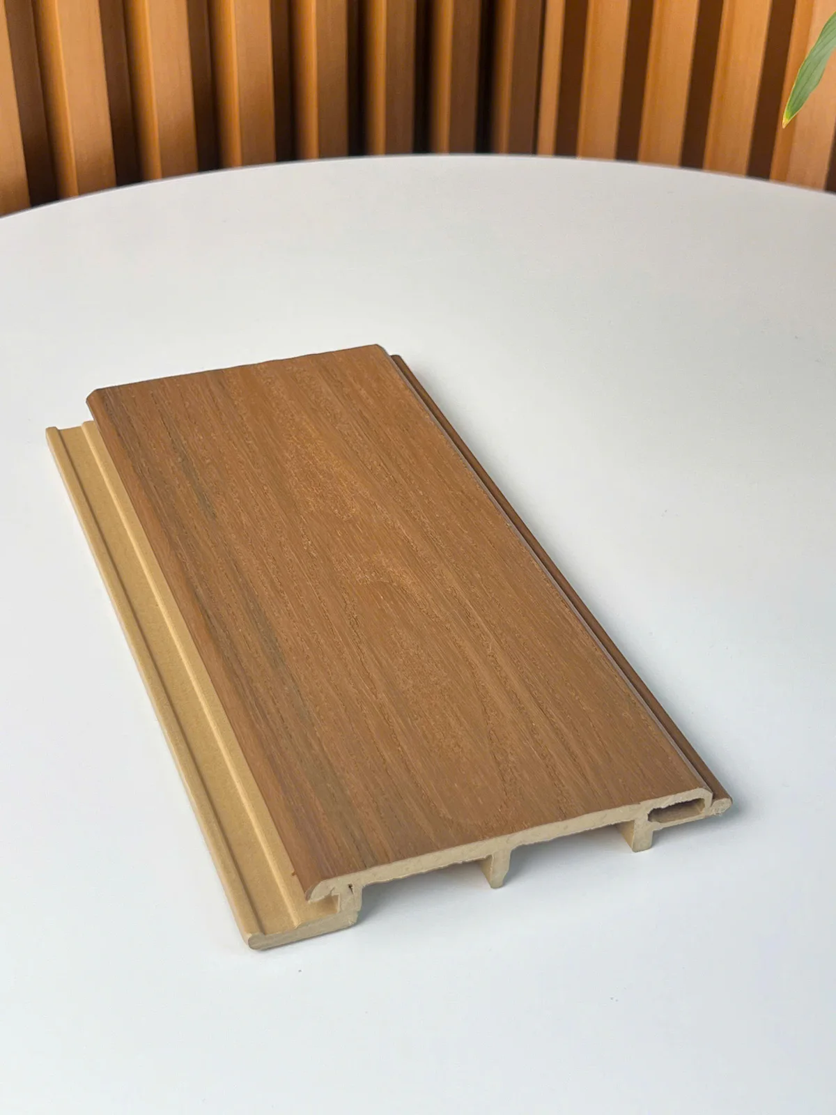 Ảnh sản phẩm tấm ốp 1 sóng phủ ASA quy cách 118 × 16 × 3.000 mm