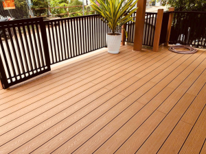 Sàn Gỗ Nhựa Ngoài Trời