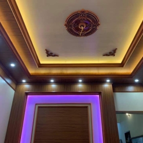 Dịch Vụ Thi Công Trần Nhựa Giả Gỗ