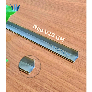 Nẹp Inox V20 Vàng Gấp Mép – Dài 2m4