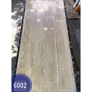 Sàn Nhựa Dán Giả Gỗ Có Keo - 6002